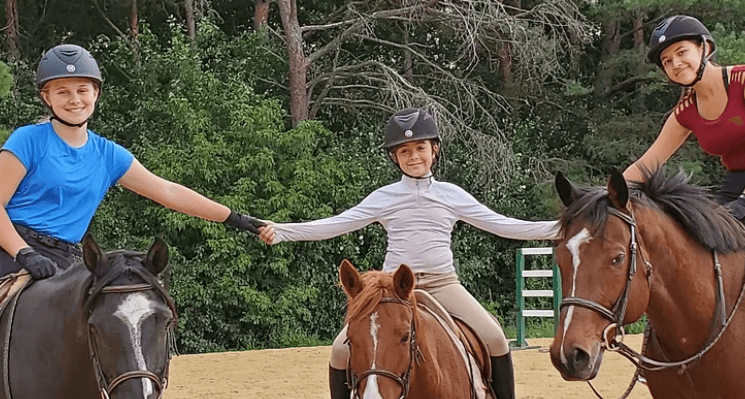 Horse Riding Lessons for Kids